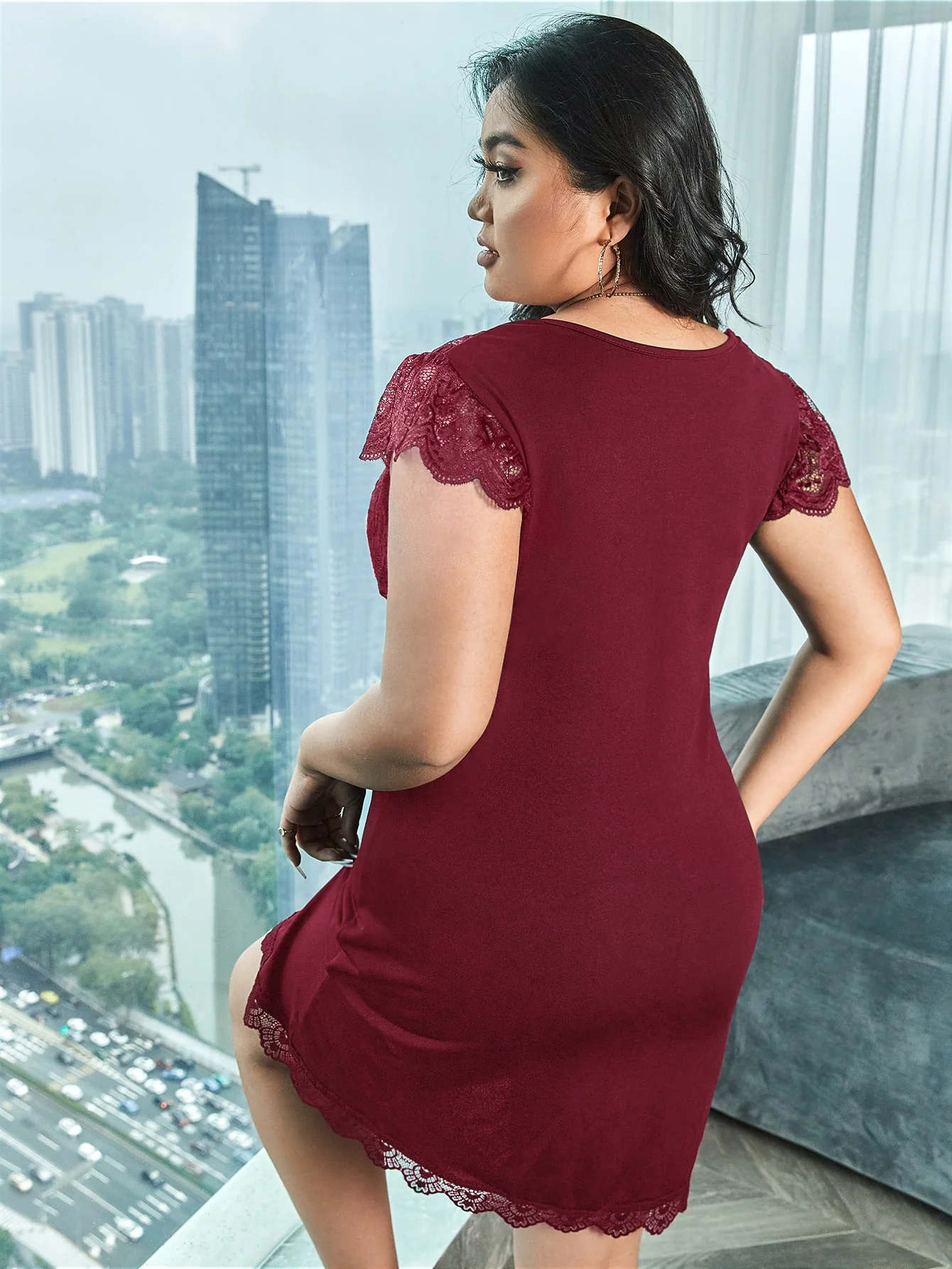 Scallop Lace Slip - Image 4